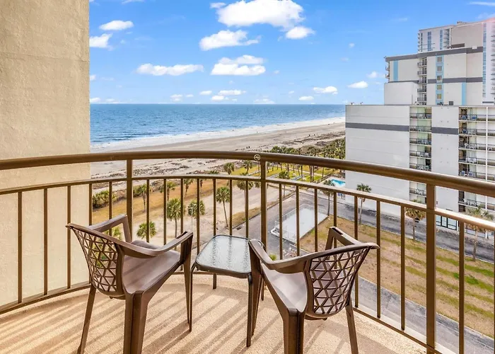 Hosteeva Oceanview Meridian Plaza Condo